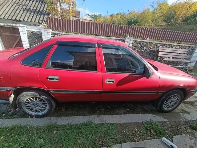 Червоний Опель Вектра, об'ємом двигуна 2 л та пробігом 300 тис. км за 1600 $, фото 1 на Automoto.ua