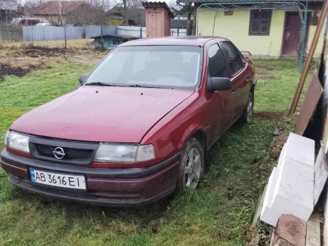 Красный Опель Вектра, объемом двигателя 2 л и пробегом 471 тыс. км за 499 $, фото 1 на Automoto.ua