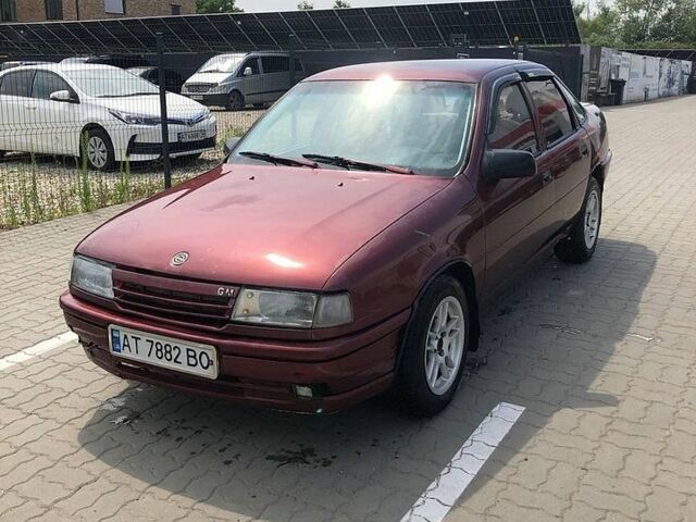 Червоний Опель Вектра, об'ємом двигуна 1.8 л та пробігом 380 тис. км за 899 $, фото 1 на Automoto.ua