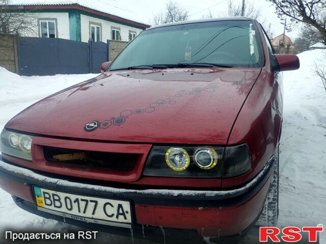 Червоний Опель Вектра, об'ємом двигуна 1.6 л та пробігом 450 тис. км за 1000 $, фото 1 на Automoto.ua