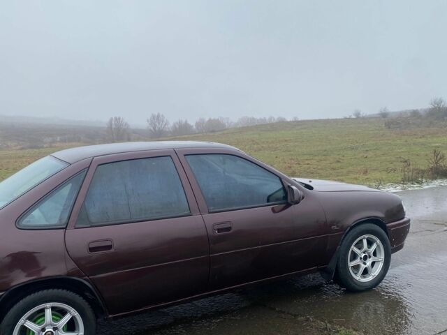 Красный Опель Вектра, объемом двигателя 0 л и пробегом 310 тыс. км за 1512 $, фото 1 на Automoto.ua