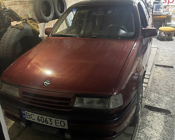 Красный Опель Вектра, объемом двигателя 1.8 л и пробегом 350 тыс. км за 1200 $, фото 1 на Automoto.ua