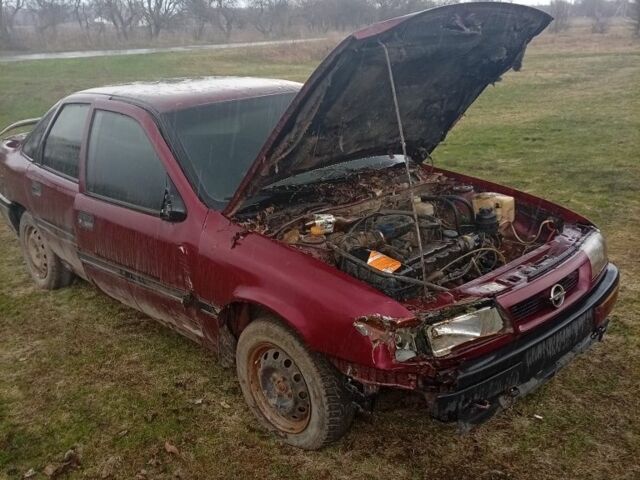 Красный Опель Вектра, объемом двигателя 0 л и пробегом 30 тыс. км за 677 $, фото 1 на Automoto.ua