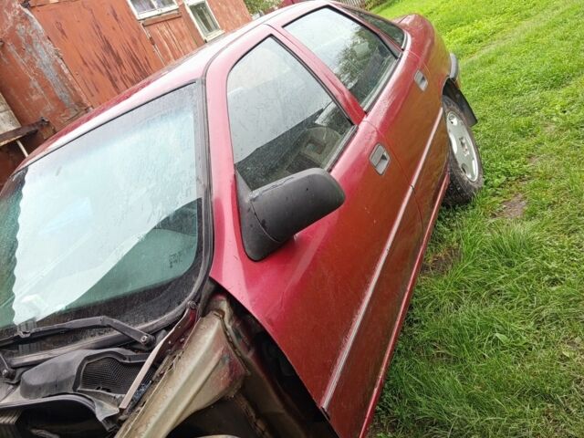 Червоний Опель Вектра, об'ємом двигуна 1 л та пробігом 3 тис. км за 500 $, фото 1 на Automoto.ua