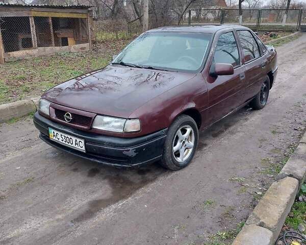 Красный Опель Вектра, объемом двигателя 1.8 л и пробегом 200 тыс. км за 650 $, фото 1 на Automoto.ua