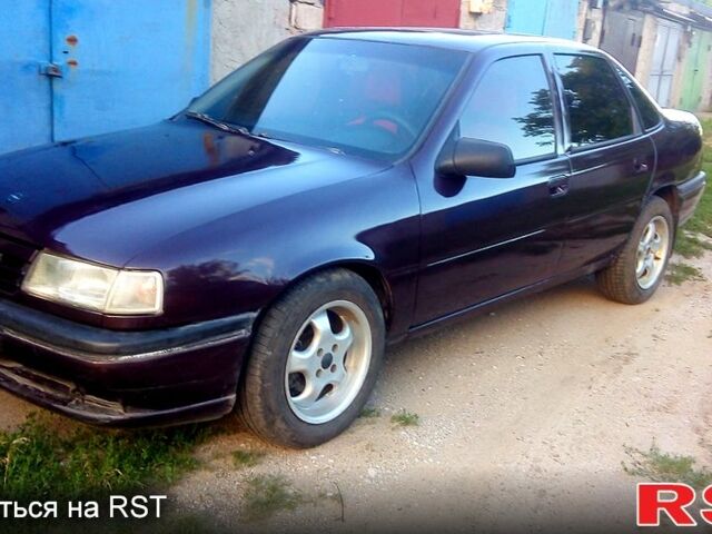 Красный Опель Вектра, объемом двигателя 1.8 л и пробегом 160 тыс. км за 1350 $, фото 1 на Automoto.ua