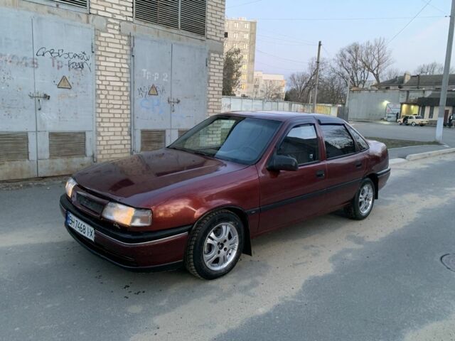Красный Опель Вектра, объемом двигателя 1.8 л и пробегом 444 тыс. км за 1450 $, фото 1 на Automoto.ua