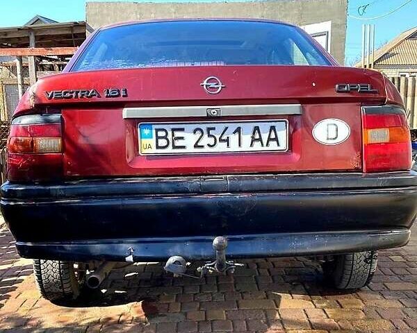 Червоний Опель Вектра, об'ємом двигуна 1.6 л та пробігом 256 тис. км за 1600 $, фото 1 на Automoto.ua