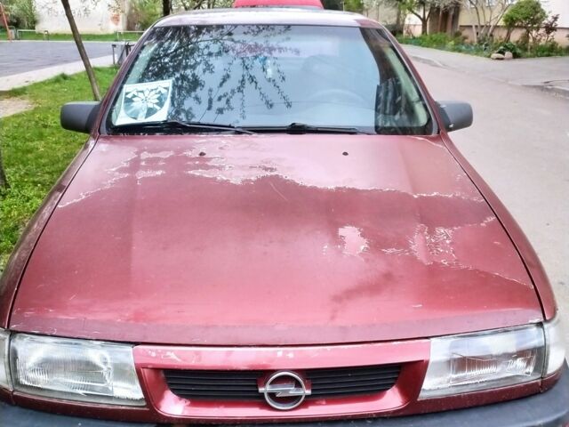 Красный Опель Вектра, объемом двигателя 1.8 л и пробегом 190 тыс. км за 750 $, фото 1 на Automoto.ua