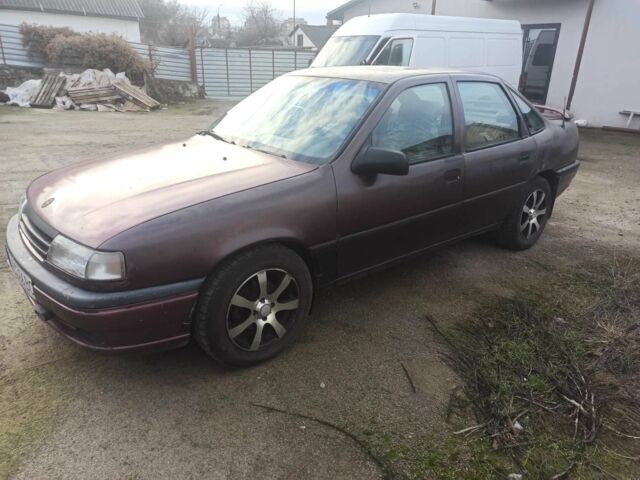 Червоний Опель Вектра, об'ємом двигуна 1.8 л та пробігом 400 тис. км за 900 $, фото 1 на Automoto.ua