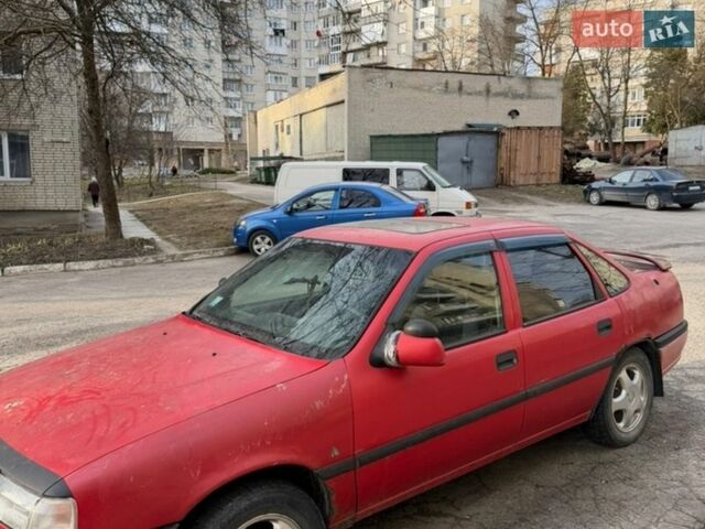 Красный Опель Вектра, объемом двигателя 1.8 л и пробегом 120 тыс. км за 950 $, фото 1 на Automoto.ua