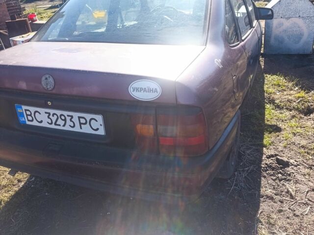 Червоний Опель Вектра, об'ємом двигуна 1.6 л та пробігом 1 тис. км за 700 $, фото 1 на Automoto.ua