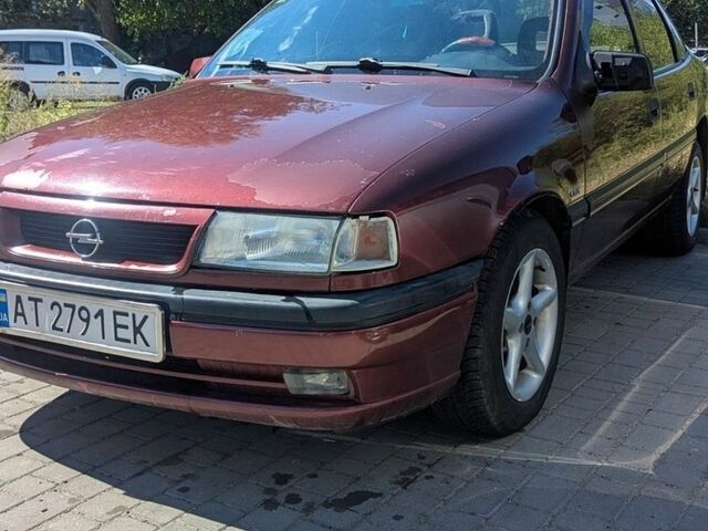 Червоний Опель Вектра, об'ємом двигуна 1.6 л та пробігом 345 тис. км за 1500 $, фото 1 на Automoto.ua