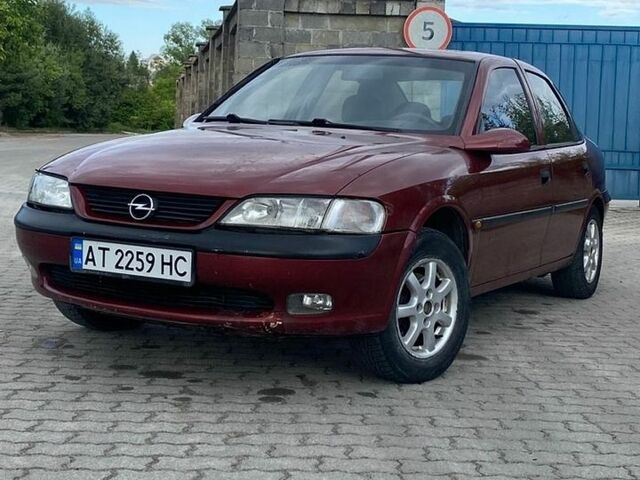 Червоний Опель Вектра, об'ємом двигуна 1.6 л та пробігом 240 тис. км за 1700 $, фото 1 на Automoto.ua