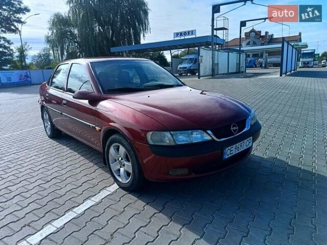 Красный Опель Вектра, объемом двигателя 1.6 л и пробегом 241 тыс. км за 1650 $, фото 1 на Automoto.ua