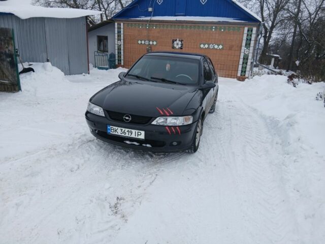 Красный Опель Вектра, объемом двигателя 0 л и пробегом 234 тыс. км за 2000 $, фото 1 на Automoto.ua