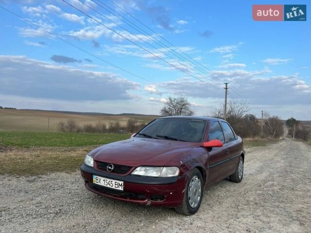 Красный Опель Вектра, объемом двигателя 1.69 л и пробегом 222 тыс. км за 1400 $, фото 1 на Automoto.ua