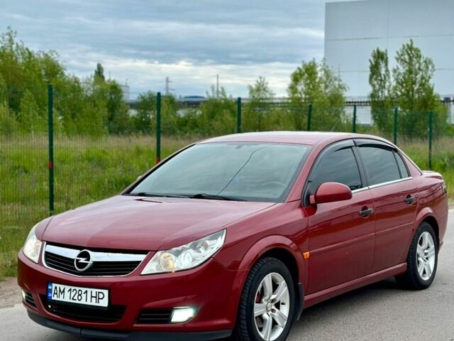 Червоний Опель Вектра, об'ємом двигуна 1.8 л та пробігом 270 тис. км за 5400 $, фото 1 на Automoto.ua