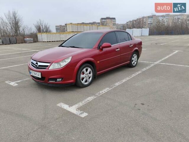 Красный Опель Вектра, объемом двигателя 2.2 л и пробегом 280 тыс. км за 4999 $, фото 1 на Automoto.ua
