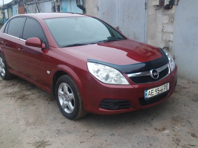 Красный Опель Вектра, объемом двигателя 1.6 л и пробегом 104 тыс. км за 4500 $, фото 1 на Automoto.ua