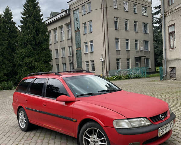 Красный Опель Вектра, объемом двигателя 1.8 л и пробегом 343 тыс. км за 2350 $, фото 1 на Automoto.ua