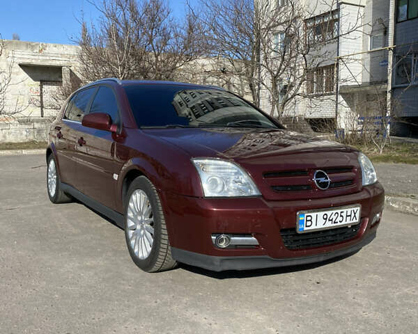 Красный Опель Вектра, объемом двигателя 2.2 л и пробегом 199 тыс. км за 4550 $, фото 1 на Automoto.ua