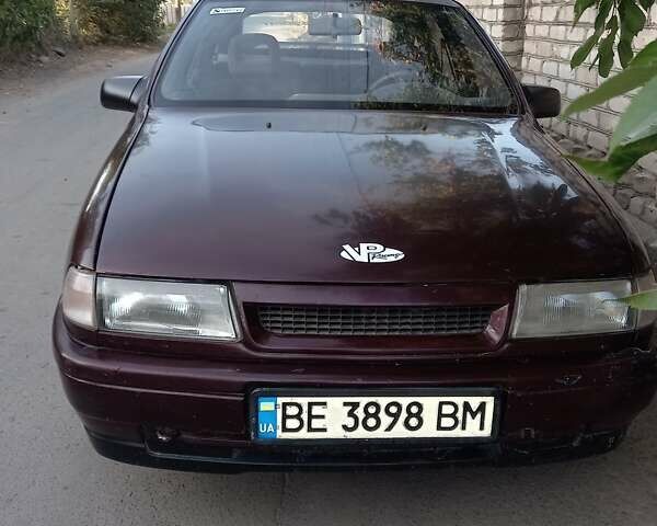 Червоний Опель Вектра, об'ємом двигуна 2 л та пробігом 403 тис. км за 1400 $, фото 1 на Automoto.ua