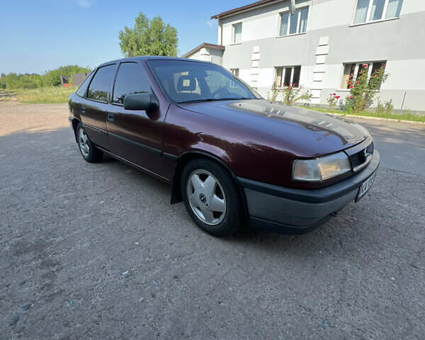 Красный Опель Вектра, объемом двигателя 2 л и пробегом 371 тыс. км за 2299 $, фото 1 на Automoto.ua