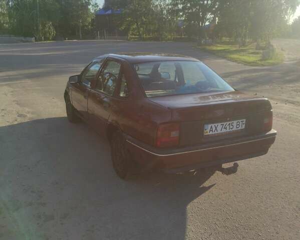 Опель Вектра, об'ємом двигуна 1.6 л та пробігом 500 тис. км за 2100 $, фото 1 на Automoto.ua