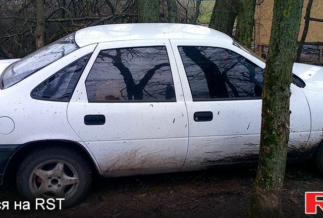 Опель Вектра, об'ємом двигуна 1.6 л та пробігом 1 тис. км за 800 $, фото 1 на Automoto.ua