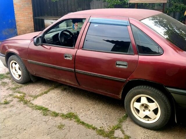 Опель Вектра, объемом двигателя 1.6 л и пробегом 0 тыс. км за 1600 $, фото 1 на Automoto.ua