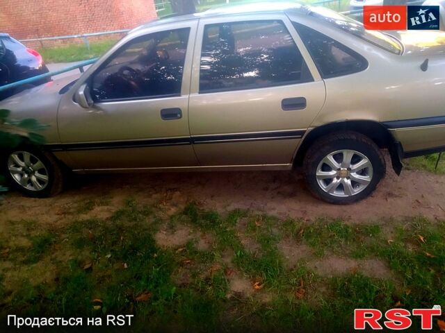 Опель Вектра, объемом двигателя 2 л и пробегом 160 тыс. км за 1399 $, фото 1 на Automoto.ua