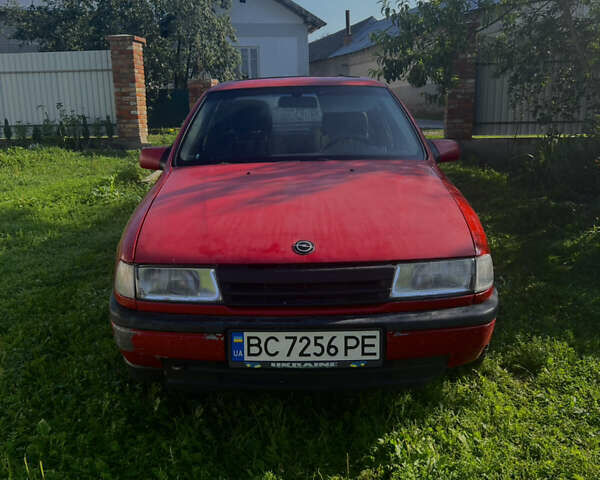 Опель Вектра, объемом двигателя 1.6 л и пробегом 270 тыс. км за 800 $, фото 1 на Automoto.ua