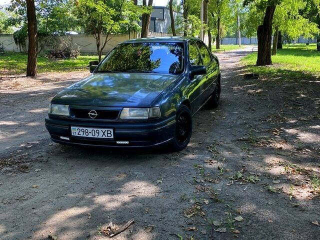 Опель Вектра, об'ємом двигуна 1.6 л та пробігом 0 тис. км за 900 $, фото 1 на Automoto.ua