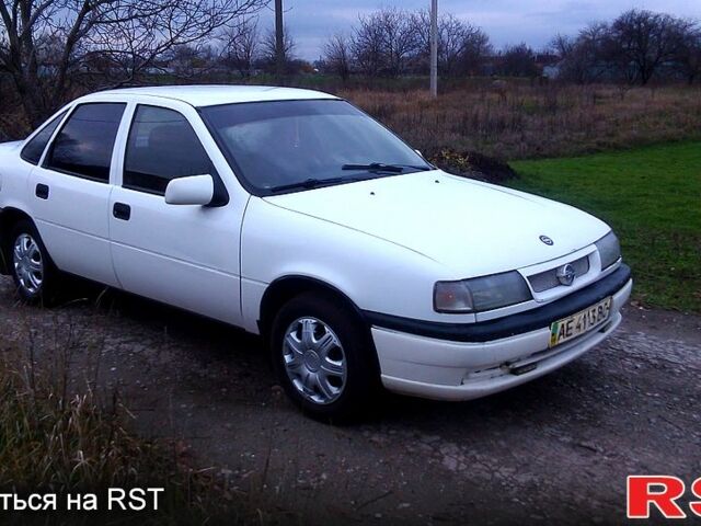 Опель Вектра, об'ємом двигуна 1.6 л та пробігом 180 тис. км за 1300 $, фото 1 на Automoto.ua