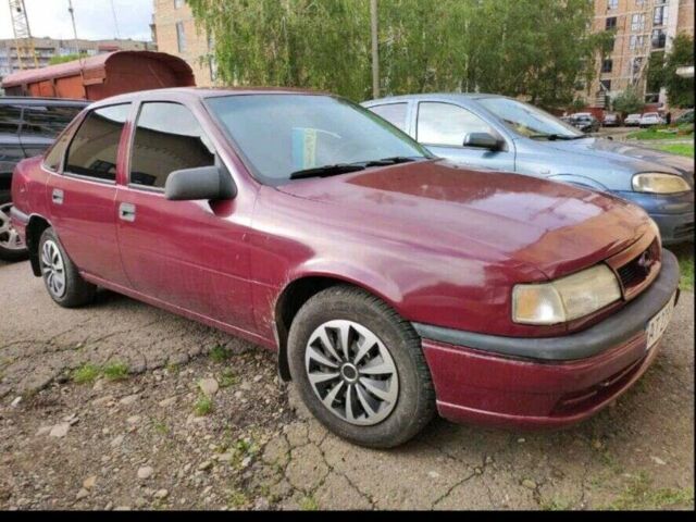 Опель Вектра, объемом двигателя 1.6 л и пробегом 300 тыс. км за 1342 $, фото 1 на Automoto.ua