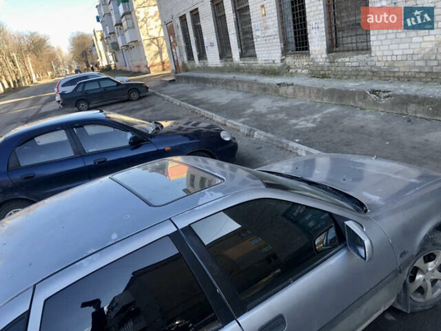 Опель Вектра, объемом двигателя 1.8 л и пробегом 350 тыс. км за 1550 $, фото 1 на Automoto.ua