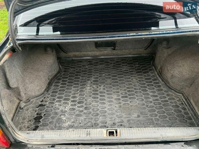 Опель Вектра, объемом двигателя 1.8 л и пробегом 320 тыс. км за 1100 $, фото 1 на Automoto.ua