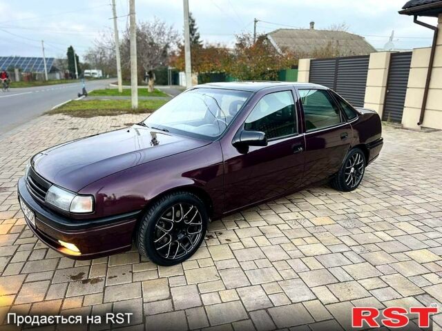 Опель Вектра, объемом двигателя 2.5 л и пробегом 293 тыс. км за 1999 $, фото 1 на Automoto.ua