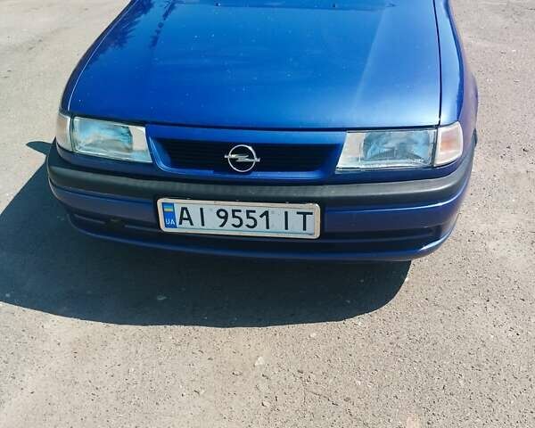 Опель Вектра, объемом двигателя 2 л и пробегом 363 тыс. км за 2200 $, фото 1 на Automoto.ua