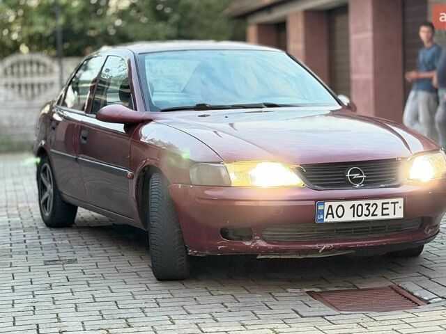Опель Вектра, объемом двигателя 1.6 л и пробегом 320 тыс. км за 1300 $, фото 1 на Automoto.ua