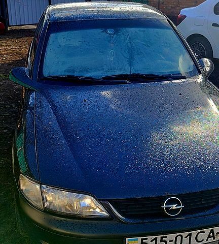 Опель Вектра, об'ємом двигуна 18 л та пробігом 326 тис. км за 2500 $, фото 1 на Automoto.ua