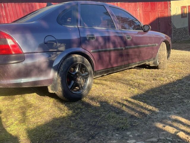 Опель Вектра, об'ємом двигуна 1.8 л та пробігом 350 тис. км за 1700 $, фото 1 на Automoto.ua