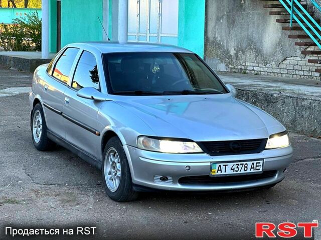 Опель Вектра, объемом двигателя 1.8 л и пробегом 0 тыс. км за 1750 $, фото 1 на Automoto.ua