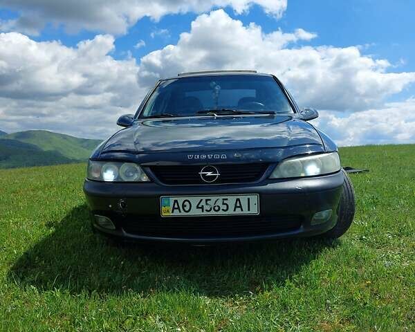 Опель Вектра, объемом двигателя 1.8 л и пробегом 363 тыс. км за 2450 $, фото 1 на Automoto.ua