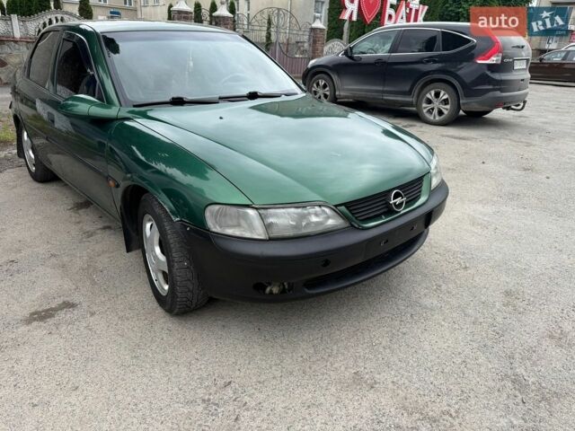 Опель Вектра, объемом двигателя 0 л и пробегом 310 тыс. км за 1650 $, фото 1 на Automoto.ua