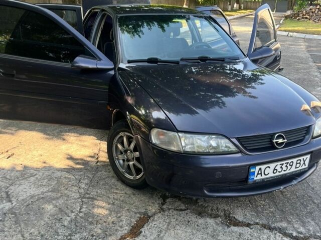 Опель Вектра, об'ємом двигуна 1.6 л та пробігом 321 тис. км за 2150 $, фото 1 на Automoto.ua