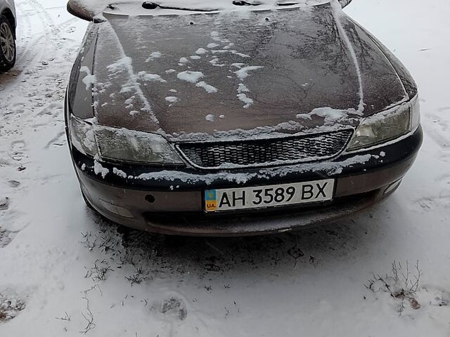 Опель Вектра, об'ємом двигуна 1.8 л та пробігом 250 тис. км за 2100 $, фото 1 на Automoto.ua