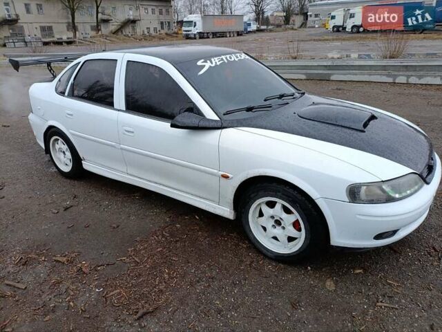 Опель Вектра, об'ємом двигуна 2.02 л та пробігом 350 тис. км за 2450 $, фото 1 на Automoto.ua