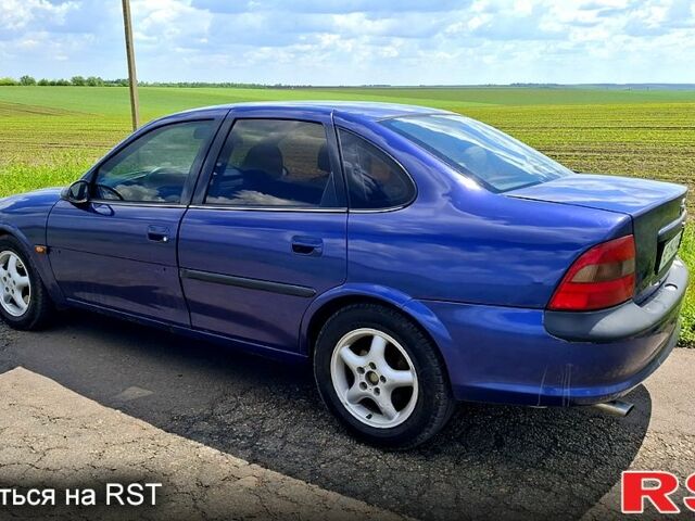 Опель Вектра, объемом двигателя 2 л и пробегом 243 тыс. км за 2200 $, фото 1 на Automoto.ua